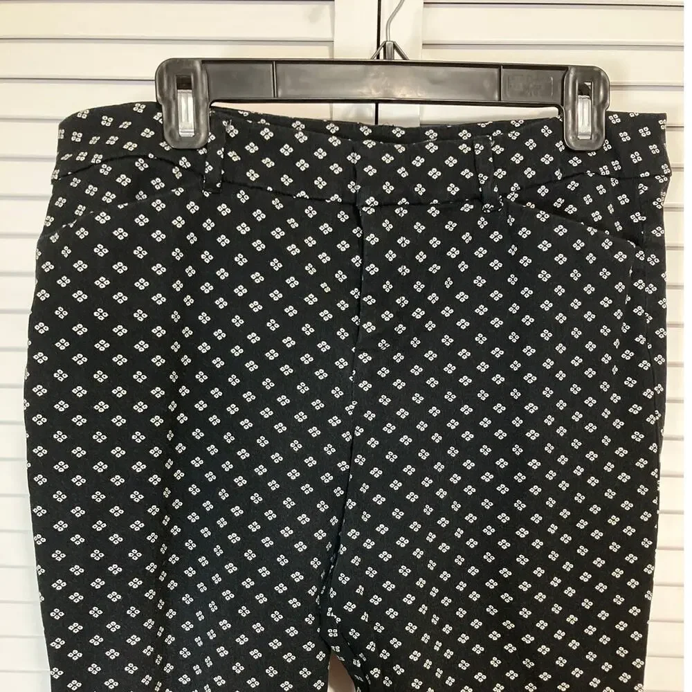 Old Navy Black White Polka Dot Pixie Ankle Mid-Rise Slimming Women Pants 12